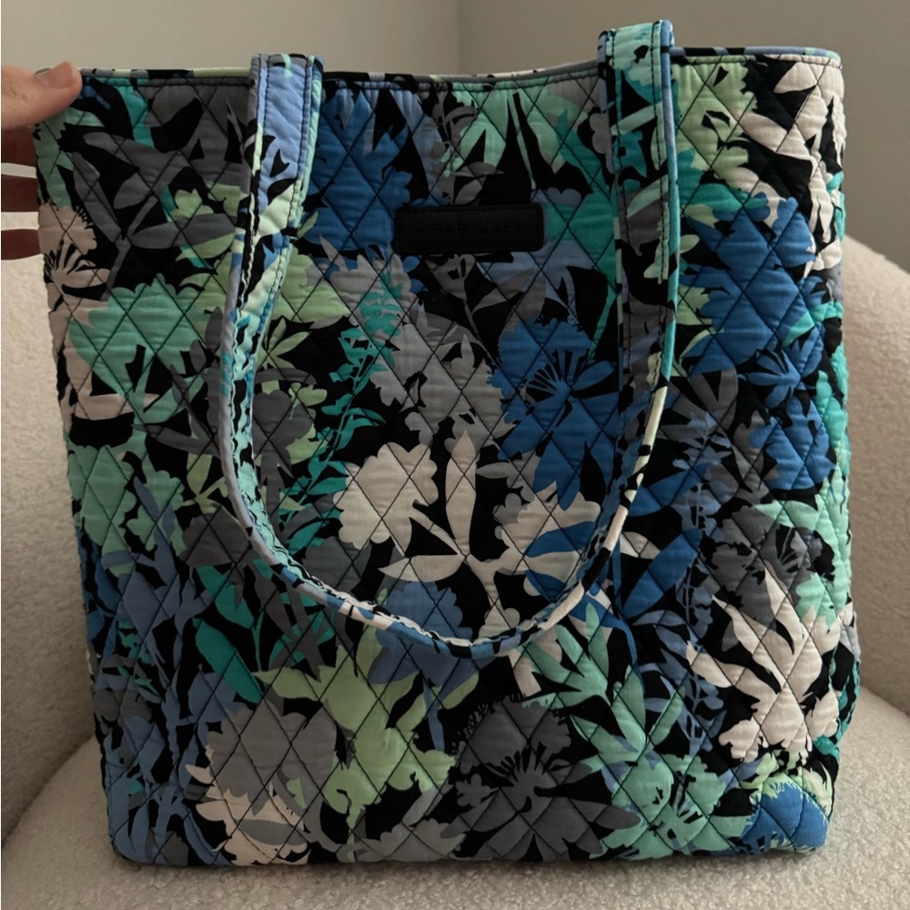 Vera Bradley Tote